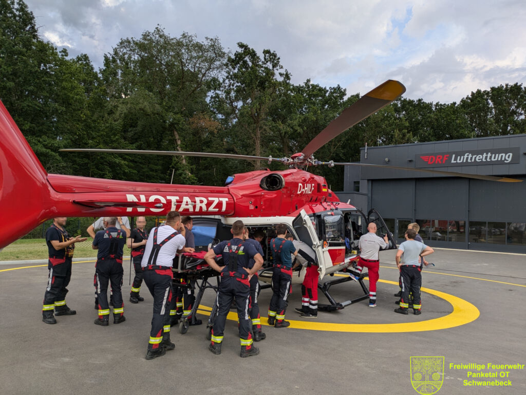 Besuch DRF-Luftrettung Christoph 100